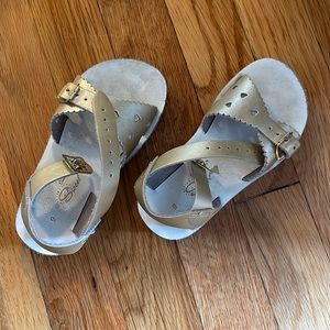 Salt water sandals, GOLD, size 9! Worn but in very good shape. Great for summer!